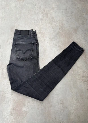 Jean Levis mile high Super Skinny Femme Noir vintage – Taille 34 (W27 L30), brand: Levi's, condizioni: Ottime, taglia: XS / IT 38 / EU 34, €28.00, €30.10 include la Protezione acquisti