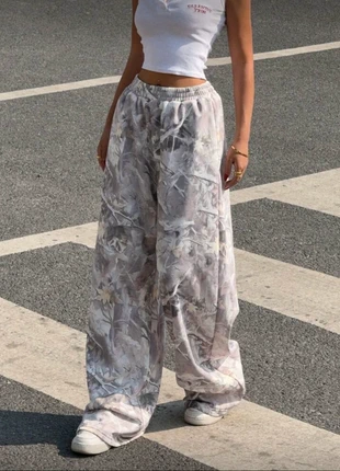 Pantalón camuflaje, marque: muchica, état: Neuf sans étiquette, taille: S / 36 / 8, 15,00 €, 16,45 € Protection acheteurs incluse