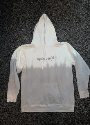 Taylor Swift Hoodie, brand: Taylor Swift, condition: Very good, size: M / UK 12-14, £100.00, £105.70 includes Buyer Protection