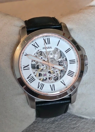 Montre Fossil Automatique, brand: Fossil, condition: Very good, size: 39–42 mm, €79.00, €83.65 includes Buyer Protection