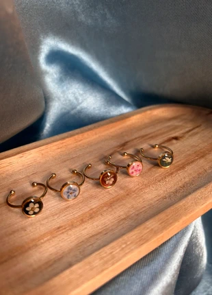 Bague doré ajustable, marke: Resin Handmade A, zustand: Sehr gut, größe: Größenverstellbar, 13,00 €, 14,35 € beinhaltet Vinted-Käuferschutz Pro