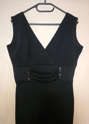 Robe noire élégante taille 40 – Chic et intemporelle, état: Très bon état, taille: L / 40 / 12, 3,00 €, 3,85 € Protection acheteurs incluse