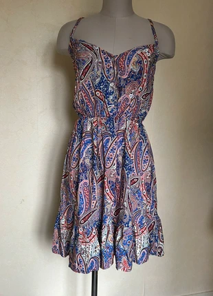 Robe bohème a motifs cachemire taille 28, marque: Made In Italy, état: Très bon état, taille: M / 38 / 10, 10,00 €, 11,20 € Protection acheteurs incluse