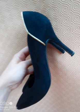 Escarpin 37, brand: LES PETIES CHAUDIÈRES BY LA HALLE, condizioni: Ottime, taglia: 37, €15.00, €16.45 include la Protezione acquisti