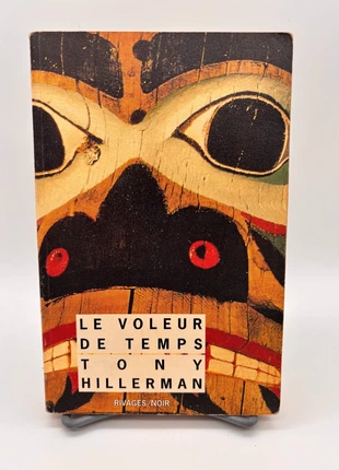 📚 Le Voleur de Temps - Tony Hillerman Éditions Rivages Noir 1988, staat: Goed, € 2,00, € 2,80 inclusief Kopersbescherming