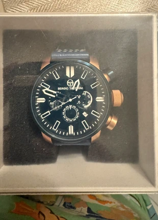 Montre Sergio Tacchini Archivio Chronograph – NEUVE, brand: Sergio Tacchini, condition: New with tags, size: 43–46 mm, €115.00, €121.45 includes Buyer Protection