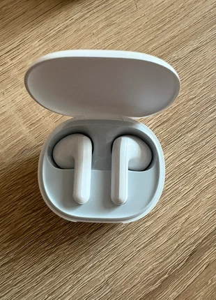 Ecouteurs xiaomi Redmi Buds 4 Lite Blanc, brand: Xiaomi, condition: Very good, €4.99, €5.94 includes Buyer Protection