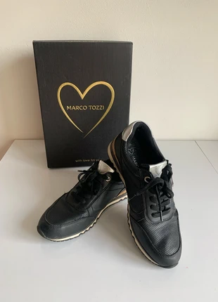 Zwarte Sneakers dames maat 38 Marco Tozzi, merk: Marco Tozzi, staat: Goed, maat: 38, € 22,50, € 24,33 inclusief Kopersbescherming