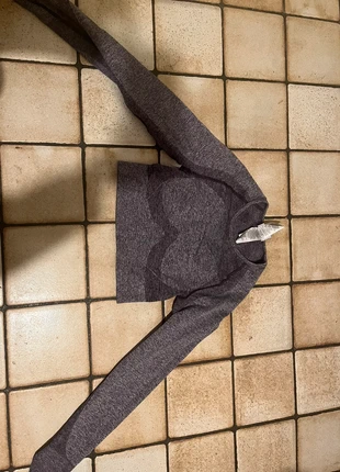 Haut Gymshark, brand: Gymshark, condition: Very good, size: S / 36 / 8, €12.00, €13.30 includes Buyer Protection