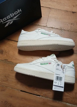 Baskets Reebok Club C * Taille 36 * Blanc Crème, marque: Reebok, état: Neuf avec étiquette, taille: 36, 56,00 €, 59,50 € Protection acheteurs incluse