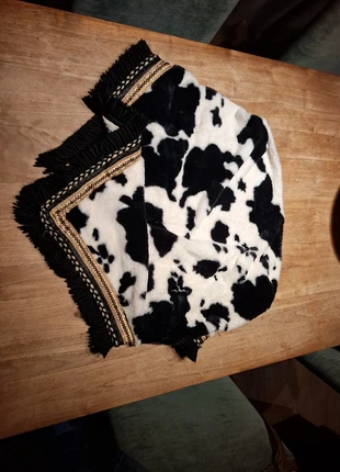 Prachtige zgan omslagdoek, merk: merkloos, staat: Heel goed, € 10,00, € 11,20 inclusief Kopersbescherming