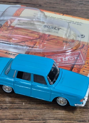 Renault 10 r10 norev 1/43, marca: Collection, estado: Bueno, tamaño: Talla única, 10,00 €, 11,20 € Protección al comprador Pro incluida