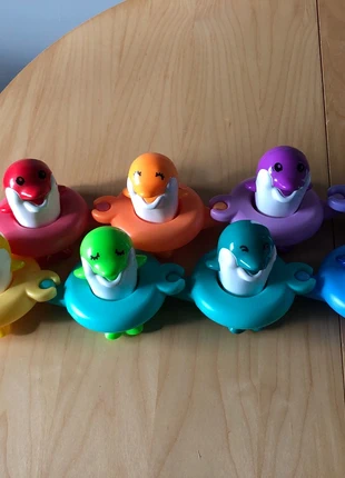 jeu de bain dauphins, merk: De, staat: Goed, maat: Pasgeborene, 44 cm, € 2,00, € 2,80 inclusief Kopersbescherming