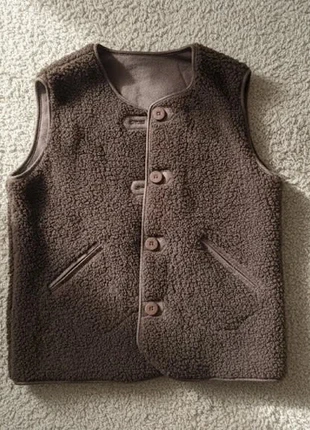 Gilet sans manches en polaire bouclée marron, merk: Mariset & Co, staat: Heel goed, maat: S / 36 / 8, € 44,99, € 47,94 inclusief Kopersbescherming