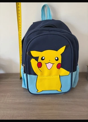 Petit sac à dos Pokémon pikachu, marke: Pokémon, zustand: Sehr gut, größe: 6 Jahre / 116, 10,00 €, 11,20 € inklusive Vinted-Käuferschutz