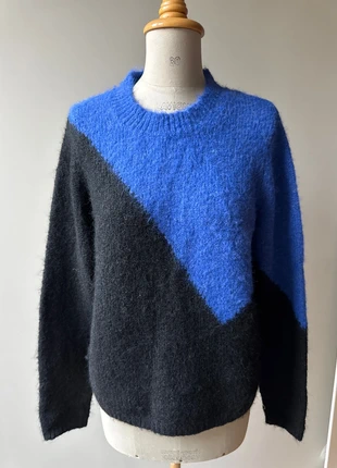 Pull bicolore graphique bleu et noir chaud 38/40, marke: sans marque, zustand: Neu, größe: L / 40 / 12, 10,00 €, 11,20 € inklusive Vinted-Käuferschutz