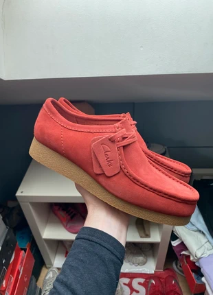 Clarks Wallabee rouge, brand: Clarks, condition: New with tags, size: 43, €85.00, €89.95 includes Buyer Protection