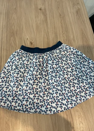 Jupe Okaidi 12 ans, brand: Okaïdi, condizioni: Ottime, taglia: 12 anni / 152 cm, €2.90, €3.75 include la Protezione acquisti Pro