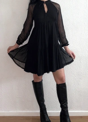 Black lace dress with ruffled, marque: Promod, état: Neuf sans étiquette, taille: S / 36 / 8, 17,99 €, 19,59 € Protection acheteurs incluse