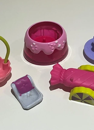 Littlest Pet Shop accessoires set 9, merk: Littlest Pet Shop, staat: Heel goed, maat: Universeel, € 4,50, € 5,43 inclusief Kopersbescherming