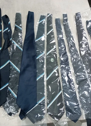 Cravatte, état: Neuf sans étiquette, 2,00 €, 2,80 € Protection acheteurs incluse