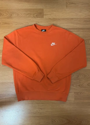 Sweat Nike orange, marque: Nike, état: Très bon état, taille: XS, 20,00 €, 21,70 € Protection acheteurs incluse