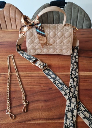 Super leuk crossbody tasje, gekocht in Spanje, staat: Nieuw zonder prijskaartje, € 12,50, € 13,83 inclusief Kopersbescherming