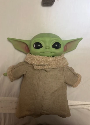 Peluche baby yoda cuerpo blandito, brand: Mattel, condizioni: Nuovo senza cartellino, taglia: Taglia unica, €15.00, €16.45 include la Protezione acquisti