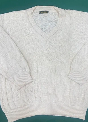 (20)Maglione Vintage classico ed elegante colore panna, brand: Vintage Dressing, condizioni: Ottime, taglia: Taglia unica, €8.90, €10.05 include la Protezione acquisti