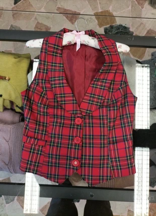Gilet fantasia tartan, marque: no brand, état: Très bon état, taille: M / 38 / 10, 10,00 €, 11,20 € Protection acheteurs incluse
