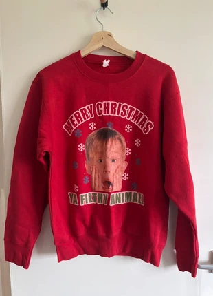 Casual Classics Christmas home alone sweatshirt Size small, brand: casual classics, condition: Very good, size: S / 8, £8.00, £9.10 includes Buyer Protection