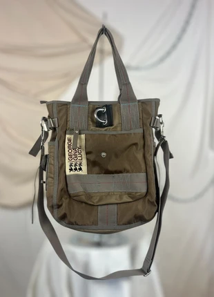 Sac GG&L à double anses, marron à couture contrastées et poches multiples, marque: George Gina & Lucy, état: Bon état, 40,00 €, 42,70 € Protection acheteurs incluse