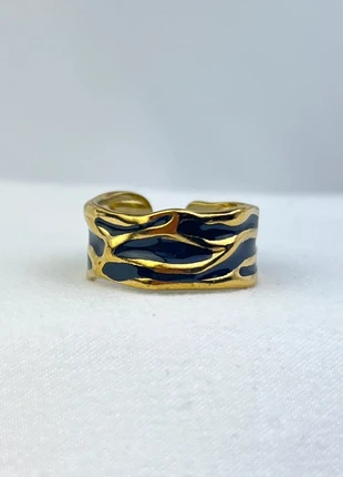 Bague Large Émaillée Noire et Dorée Style Géométrique En Acier Inoxydable 304, marque: CHROME, état: Très bon état, taille: Ajustable, 12,00 €, 13,30 € Protection acheteurs (Pro) incluse