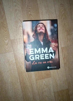 La vie en vrai De Emma Green, condizioni: Nuovo senza cartellino, €5.00, €5.95 include la Protezione acquisti