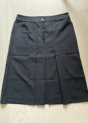 Jolie jupe Chanel, brand: Chanel, condizioni: Ottime, taglia: S / IT 40 / EU 36, €390.00, €410.20 include la Protezione acquisti