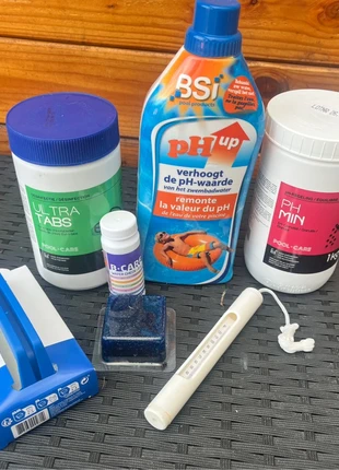 Zwembad onderhoud set – Chloor, pH Up/Down, teststrips + thermometer (Nieuw / geopend), marque: kokido, état: Neuf sans étiquette, 12,00 €, 13,30 € Protection acheteurs incluse