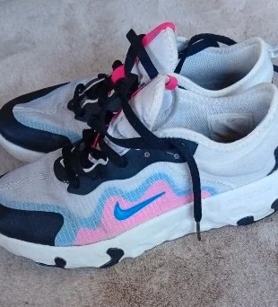 Baskets Nike, brand: Nike, condition: Good, size: 39, €19.00, €20.65 includes Buyer Protection