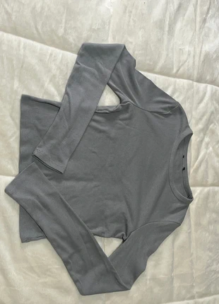 Tee shirt manches longues gris, marca: H&M, estado: Bom, tamanho: XXS / 32 / 4, €2.00, €2.80 inclui Proteção do Comprador