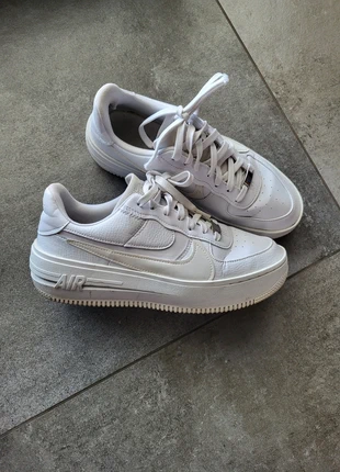 Air Force Sage Low, marque: Nike, état: Bon état, taille: 40, 10,00 €, 11,20 € Protection acheteurs incluse