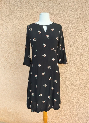 Robe noire imprimé floral manches 3/4 Promod - Taille 36 - Excellent état, marca: Promod, estado: Muy bueno, tamaño: S / 36 / 8, 13,90 €, 15,30 € Protección al comprador Pro incluida