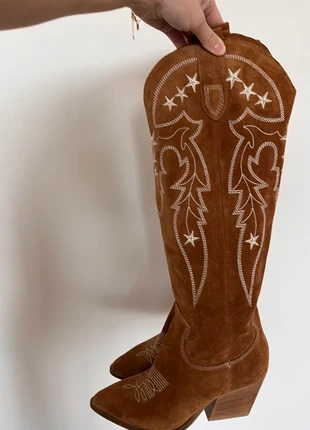 Suède cowboylaarzen maat 38 – bruin, borduurdetails, vintage gevoel, brand: Vero Cuoio, condizioni: Ottime, taglia: 38, €22.50, €24.33 include la Protezione acquisti