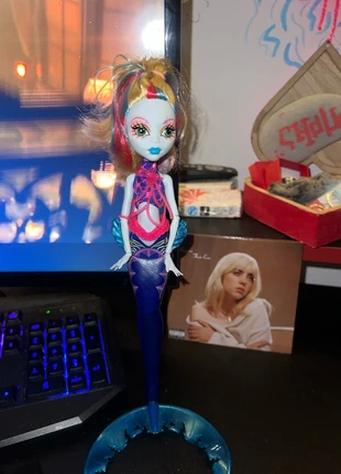 Poupée monster high laggona blue, marque: Monster, état: Très bon état, taille: Taille unique, 10,00 €, 11,20 € Protection acheteurs incluse