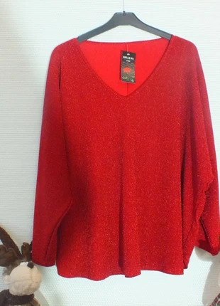 Tunique col V à paillettes idéal fêtes taille unique du 44 au 56, marque: Unique, état: Très bon état, taille: 8XL / 56 / 28, 22,90 €, 24,75 € Protection acheteurs (Pro) incluse