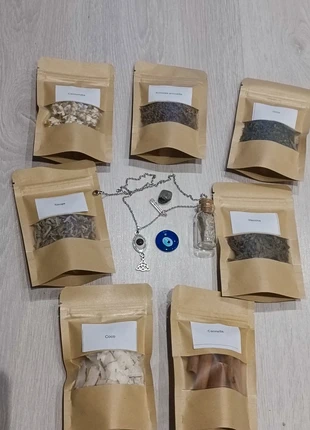 Lot pour utilisation magique sorcellerie magie blanche, état: Très bon état, 8,00 €, 9,10 € Protection acheteurs incluse