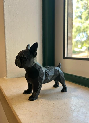 Figura Bulldog Lowpoly, condizioni: Nuovo senza cartellino, €6.00, €7.00 include la Protezione acquisti