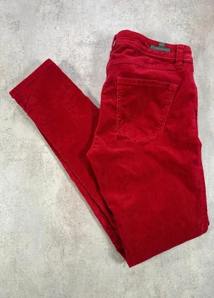 Pantalon En Velours Côtelé / Corduroy lauren conrad rouge velours cotele coupe droite taille 10, marque: Vintage Dressing, état: Très bon état, taille: M / 38 / 10, 12,00 €, 13,30 € Protection acheteurs (Pro) incluse