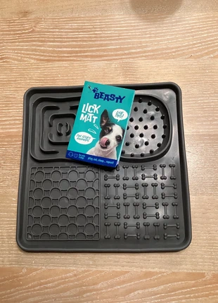 Tapis de léchage NEUF, marque: Beasty, état: Neuf avec étiquette, 3,00 €, 3,85 € Protection acheteurs incluse