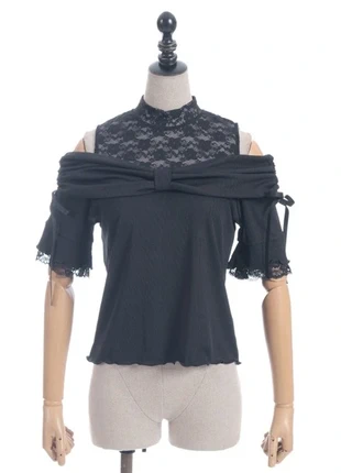 Axes femme black bow Ribbon short sleeve off the shoulder pullover with lace (Japan import), marke: axes femme, zustand: Sehr gut, größe: Einheitsgröße, 30,00 €, 32,20 € inklusive Vinted-Käuferschutz
