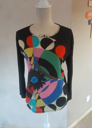 Tunique top blouse Desigual Christian Lacroix t. S, merk: Desigual, staat: Heel goed, maat: S / 36 / 8, € 15,00, € 16,45 inclusief Kopersbescherming Pro