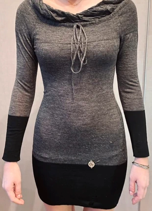 Abito corto in lana – caldo, aderente e versatile, marca: Fracomina, estado: Bom, tamanho: S / 36 / 8, €10.00, €11.20 inclui Proteção do Comprador